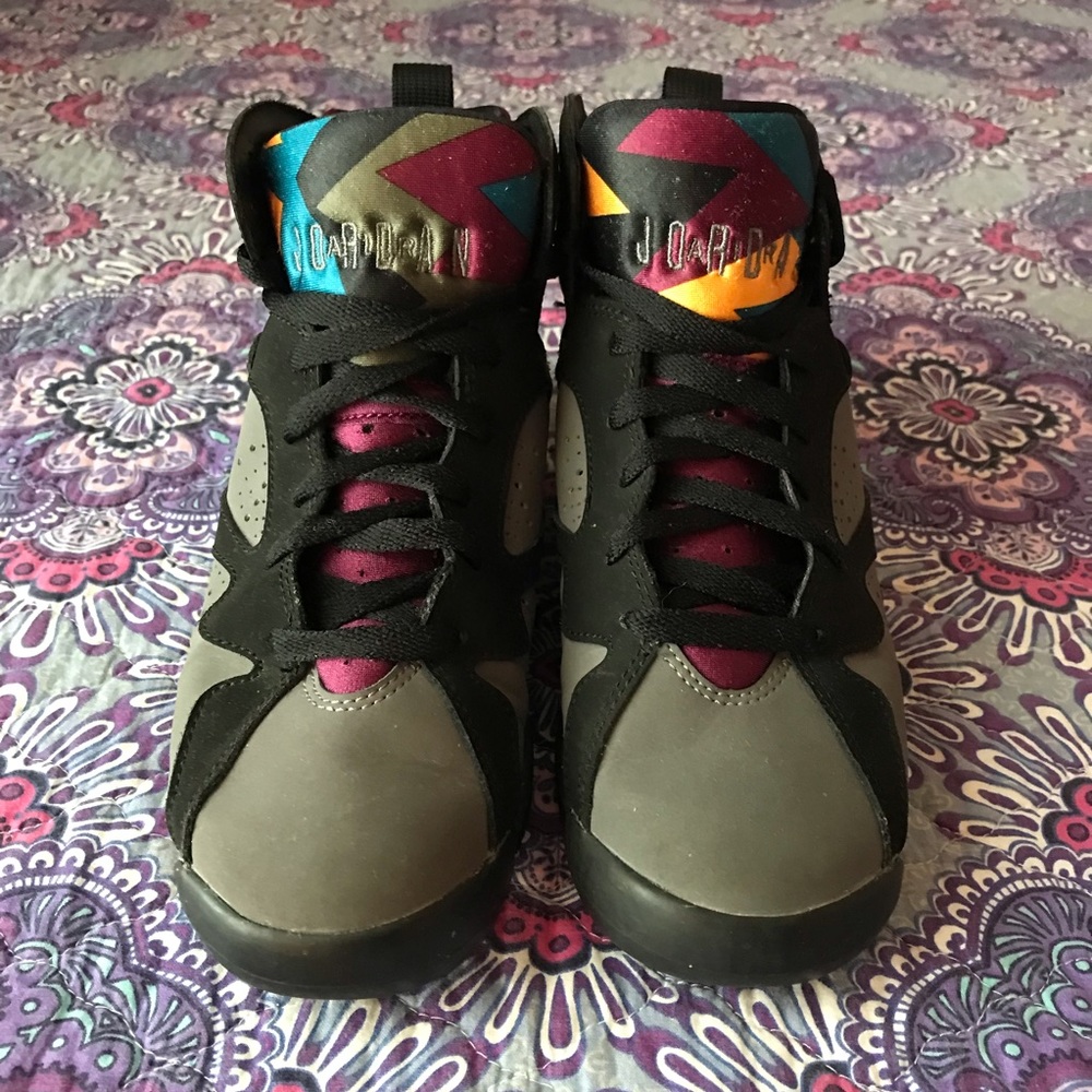 ❌NOT FOR SALE❌Boys Jordan 7, size 5Y